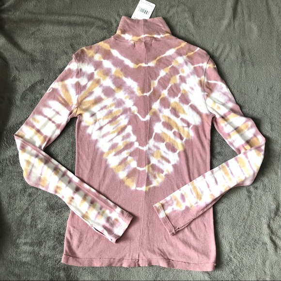 Free People Psychedelic Turtleneck Top NWT - Picture 5 of 7